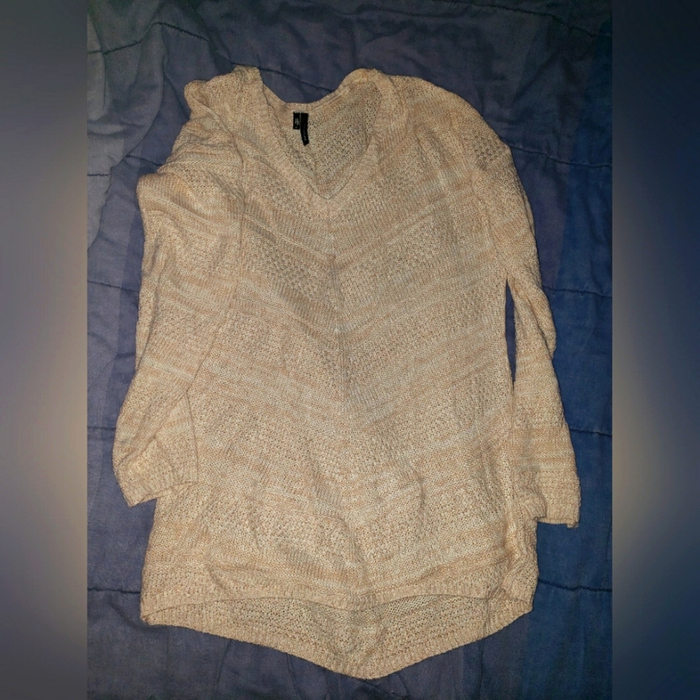 Maurices sweater